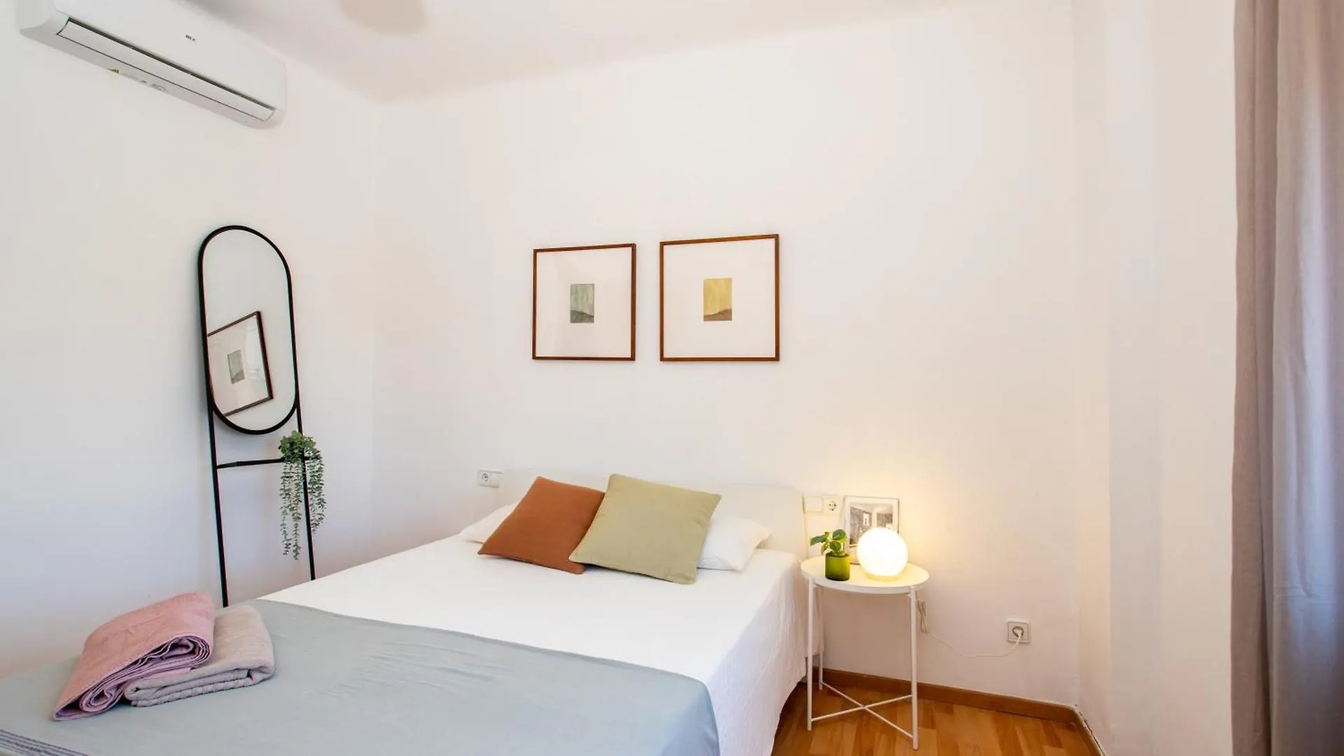 00 Apartment Sagrada Familia Barcelona Spanyolország